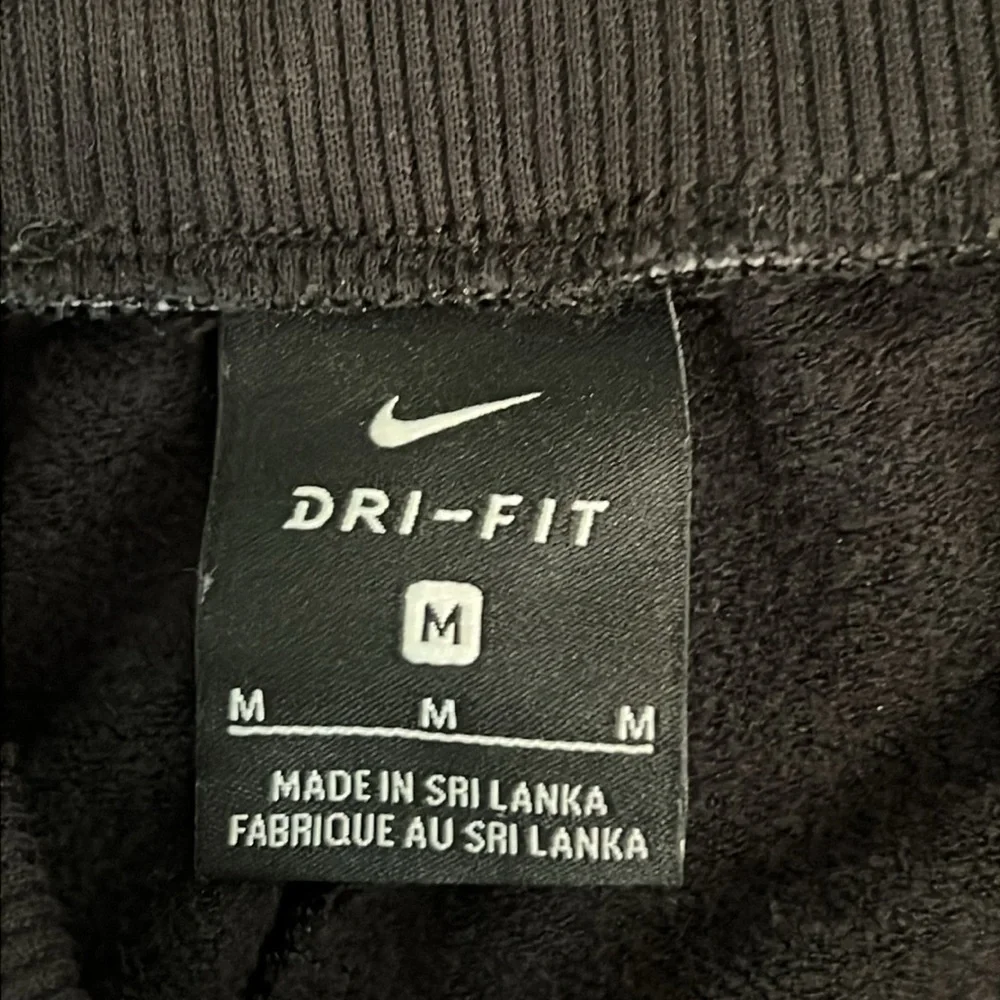 Nike comfortable black